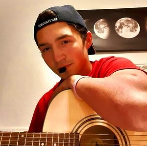 Meet your Posher, Tyler